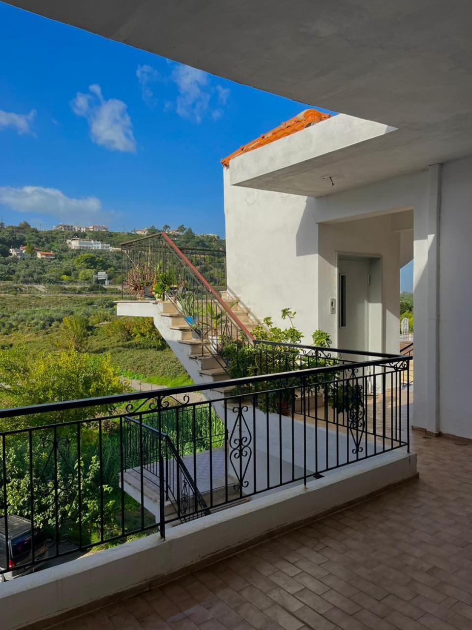 Akrata V Apartment Exterior foto